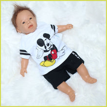Lade das Bild in den Galerie-Viewer, Baby Junge Mickey Mouse T-Shirt, Shorts und Halstuch Outfit Set- Nr1
