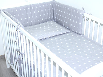 3-6 tlg Baby Kinder Bettset Baby Bettwäsche Bettdecke Kissen -Sterne auf Grau