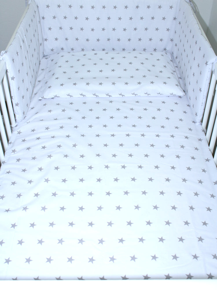 3-6 tlg Baby Kinder Bettset Baby Bettwäsche Bettdecke Kissen -Sterne auf Weiß