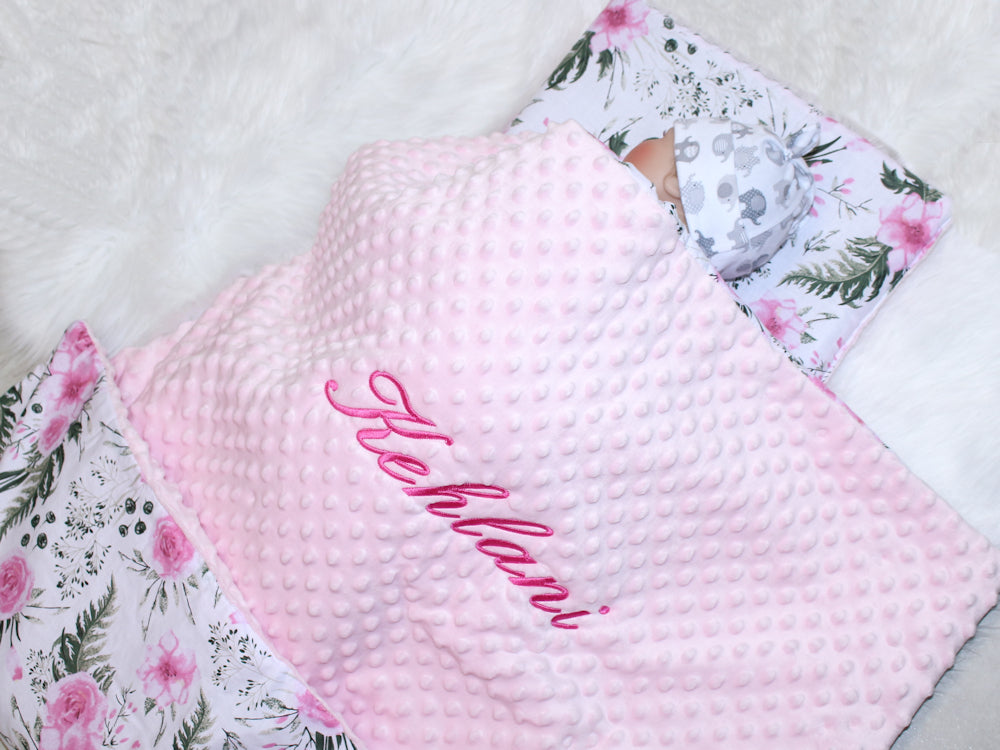 Minky Set mit Namen - Flowers + Rosa - Bettwäsche Kuscheldecke + Kissen