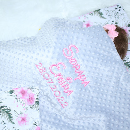 Minky Set mit Namen - Flowers + Grau - Bettwäsche Kuscheldecke + Kissen