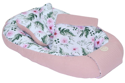 Baby Kokon mit Kissen, Kuscheldecke Baumwolle & Waffelpiqué- Flowers + Altrosa