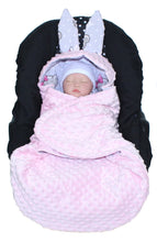Lade das Bild in den Galerie-Viewer, Einschlagdecke HASE - Girl + Rosa - mit Kapuze Babyschale Decke
