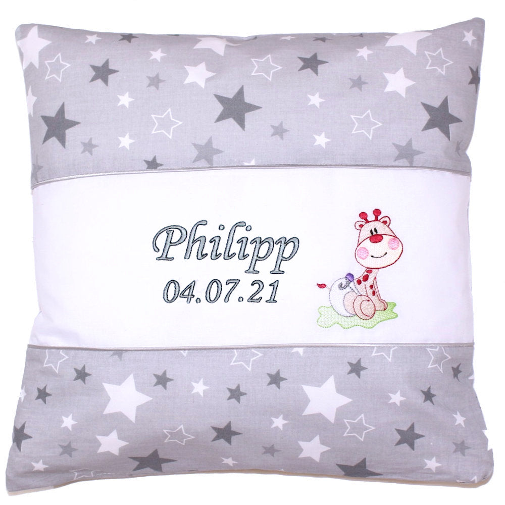 Kissen mit Stickerei und Namen - V2 -Giraffe Baby