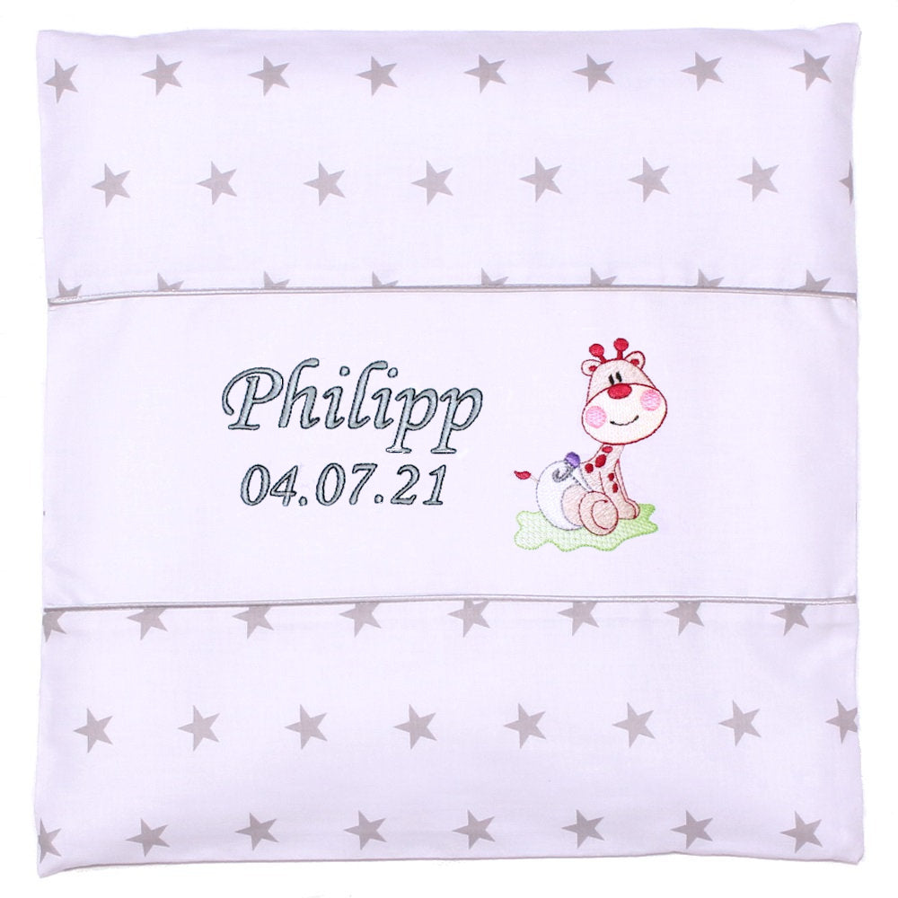 Kissen mit Stickerei und Namen - V2 -Giraffe Baby