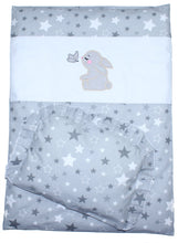 Lade das Bild in den Galerie-Viewer, 2- 4tlg Kinderwagenset - Hase- Star Dunkel - Bettwäsche für Kinderwagen Bezüge Decke Kissen
