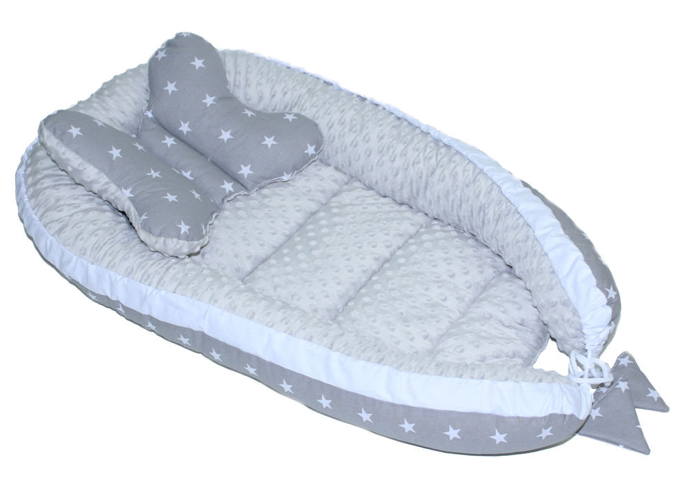 Kokon Baby Minky Nestchen - Sternchen auf Grau+Grau - 2-seitig Kuschelnest Reisebett
