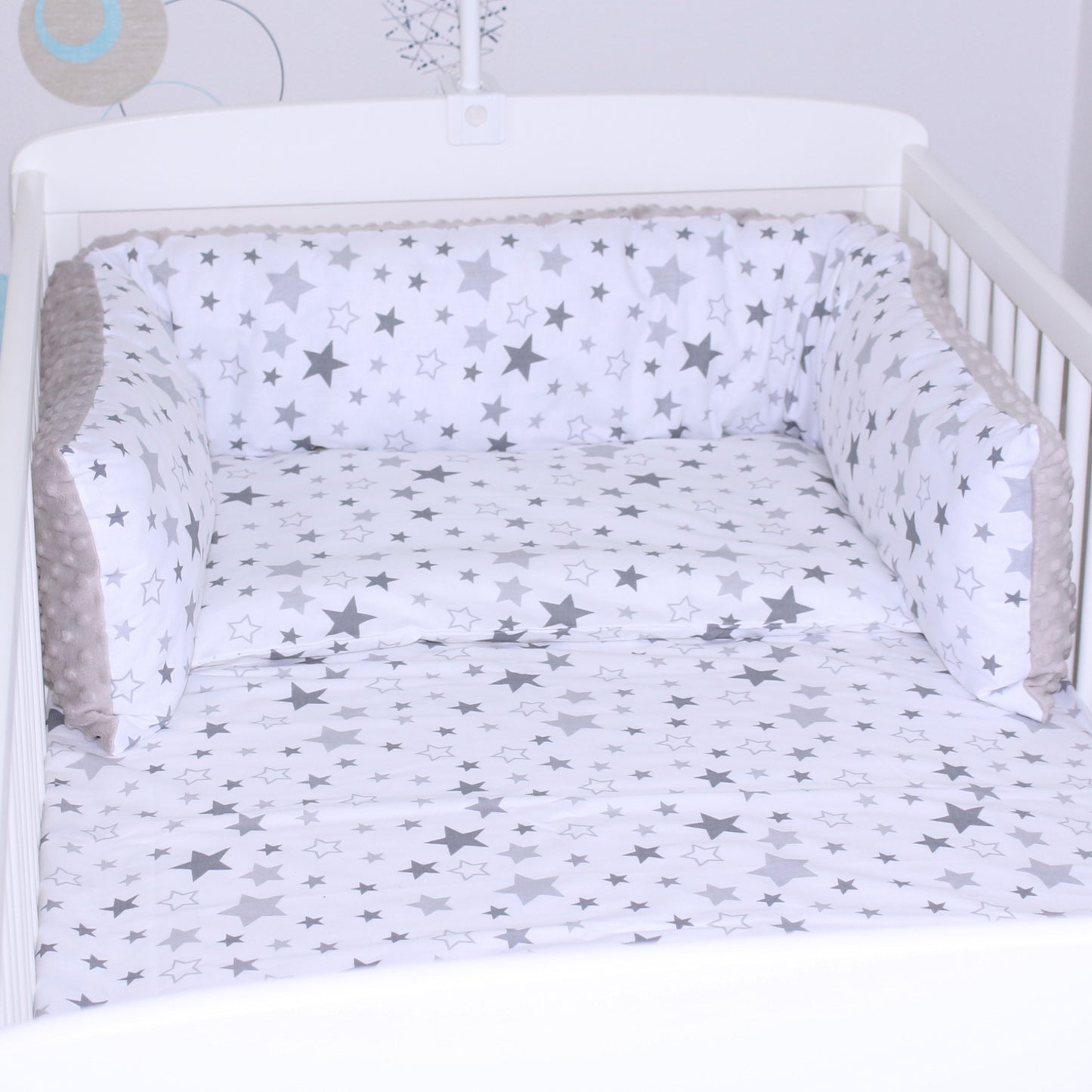 Bettschlange MINKY - Star Hell + Grau - Bettrolle Nestchen  Nackenrolle
